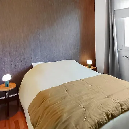Holiday home Maison Plages & Centre A Pieds - Proche Gr34